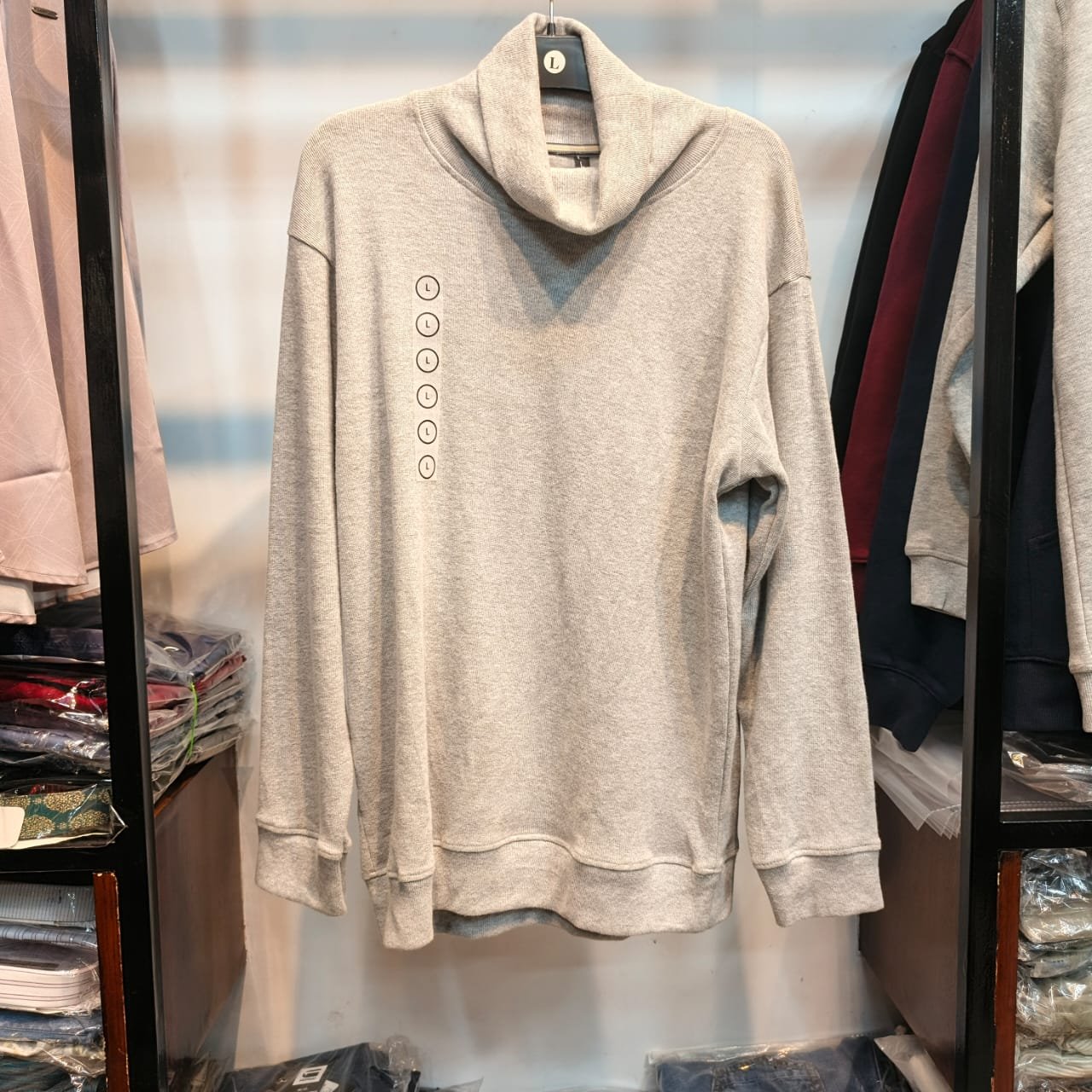 HIGH NECK T SHIRT